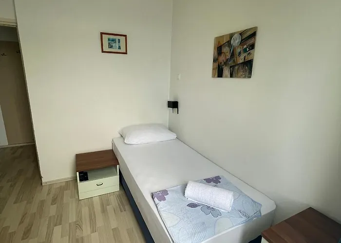 Eva 住宿加早餐酒店 3*